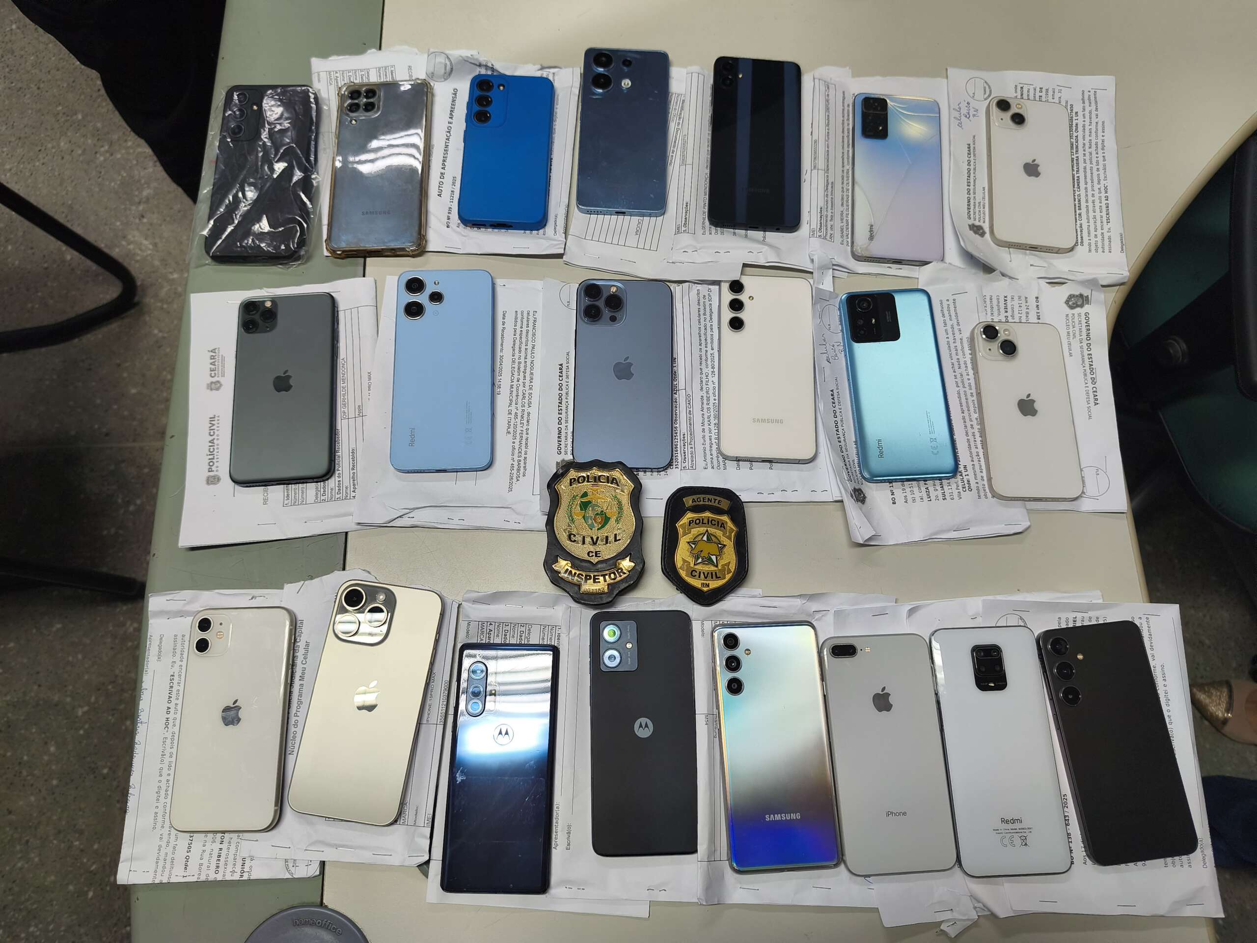 PCCE e PCRN recuperam 22 aparelhos celulares durante ação conjunta de combate à receptação