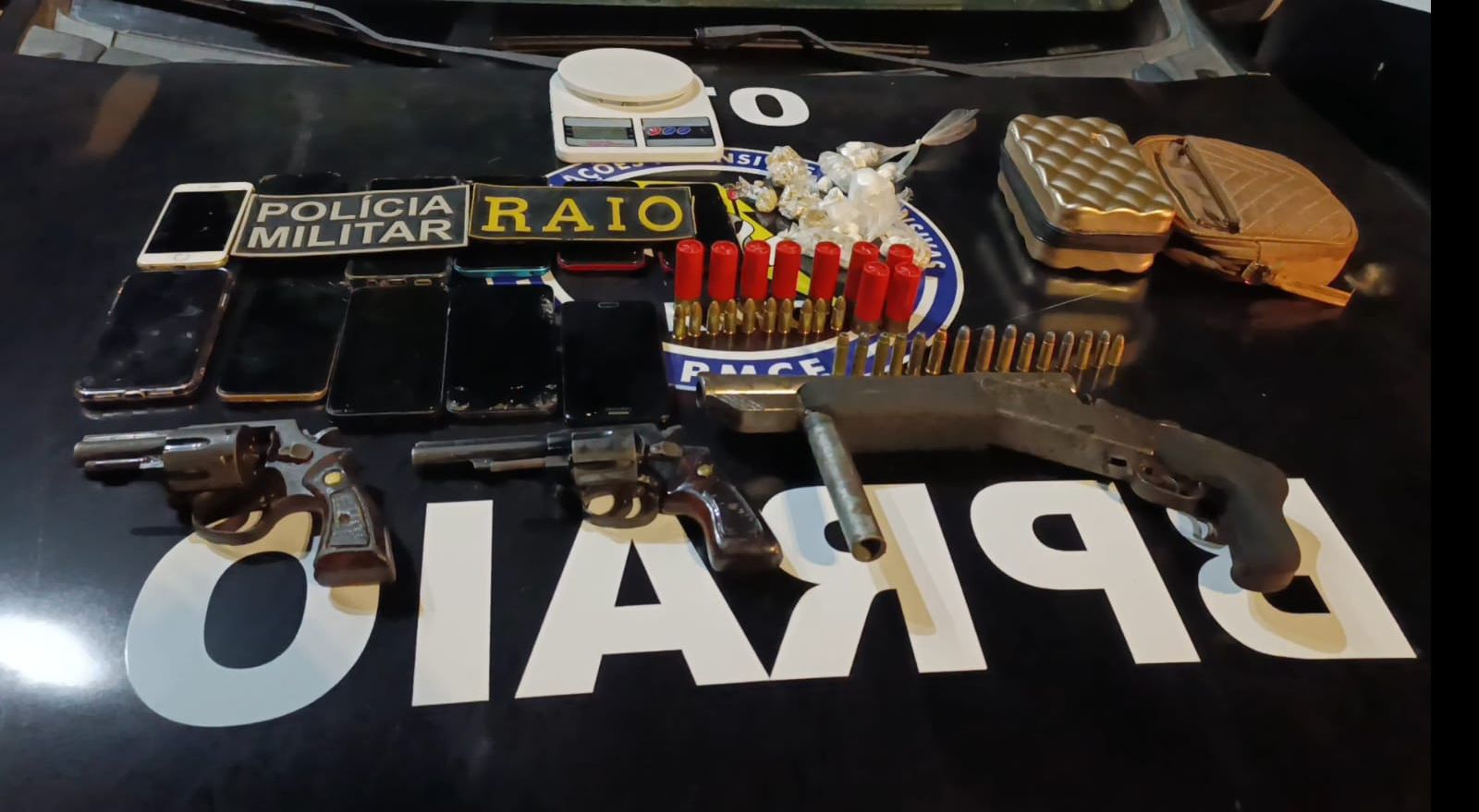 PMCE captura em flagrante nove suspeitos de tráfico de drogas na Região Norte