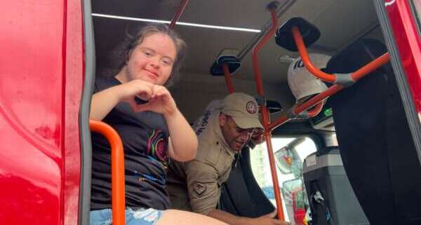 Corpo de Bombeiros e Apae comemoram Semana Nacional da Pessoa com Deficiência Intelectual e Múltipla