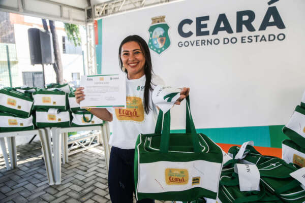 Governo do Ceará certifica 273 alunos do Complexo Mais Infância Cristo Redentor
