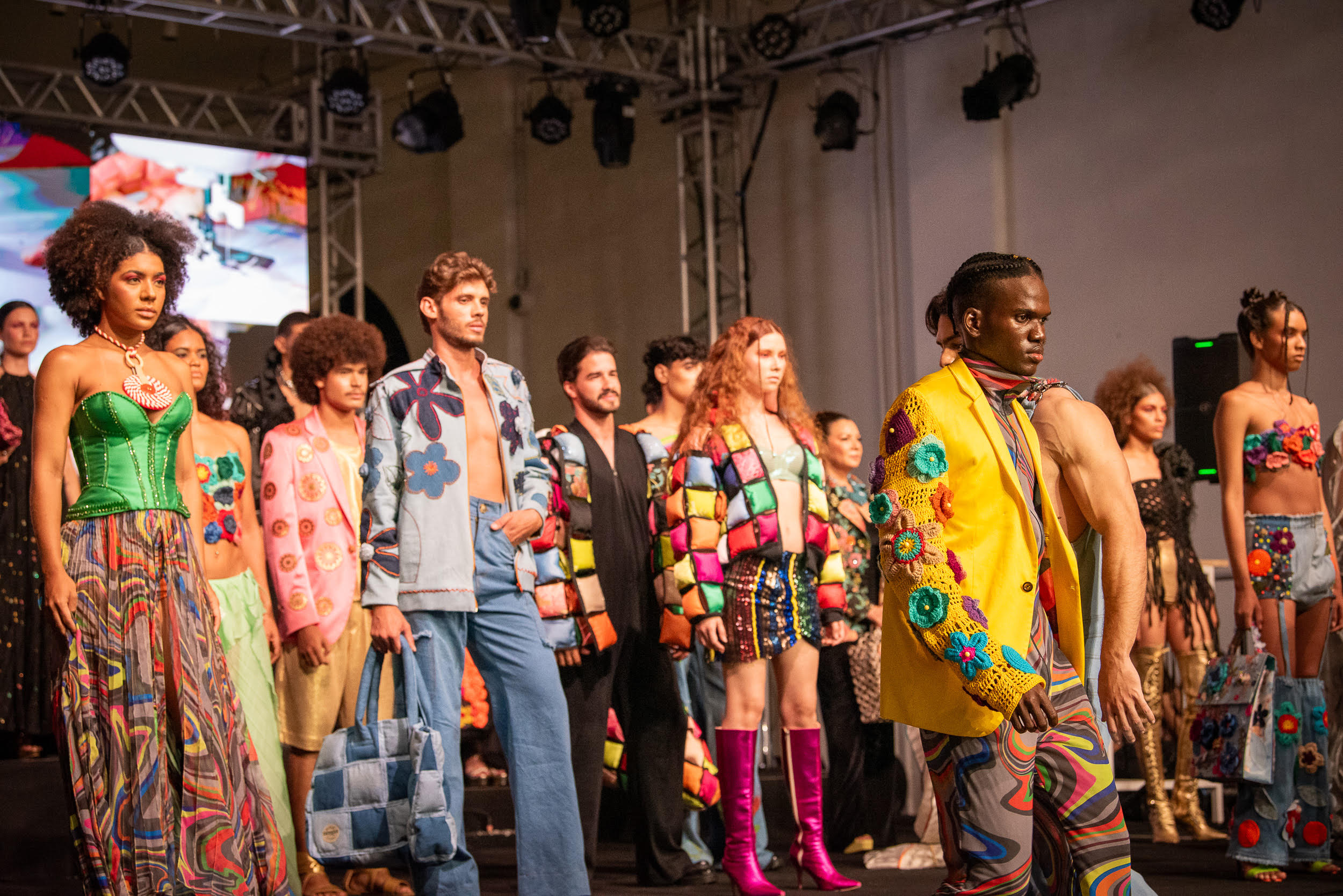 Saneamento inspira moda sustentável no Ceará e chega às passarelas da Colômbia