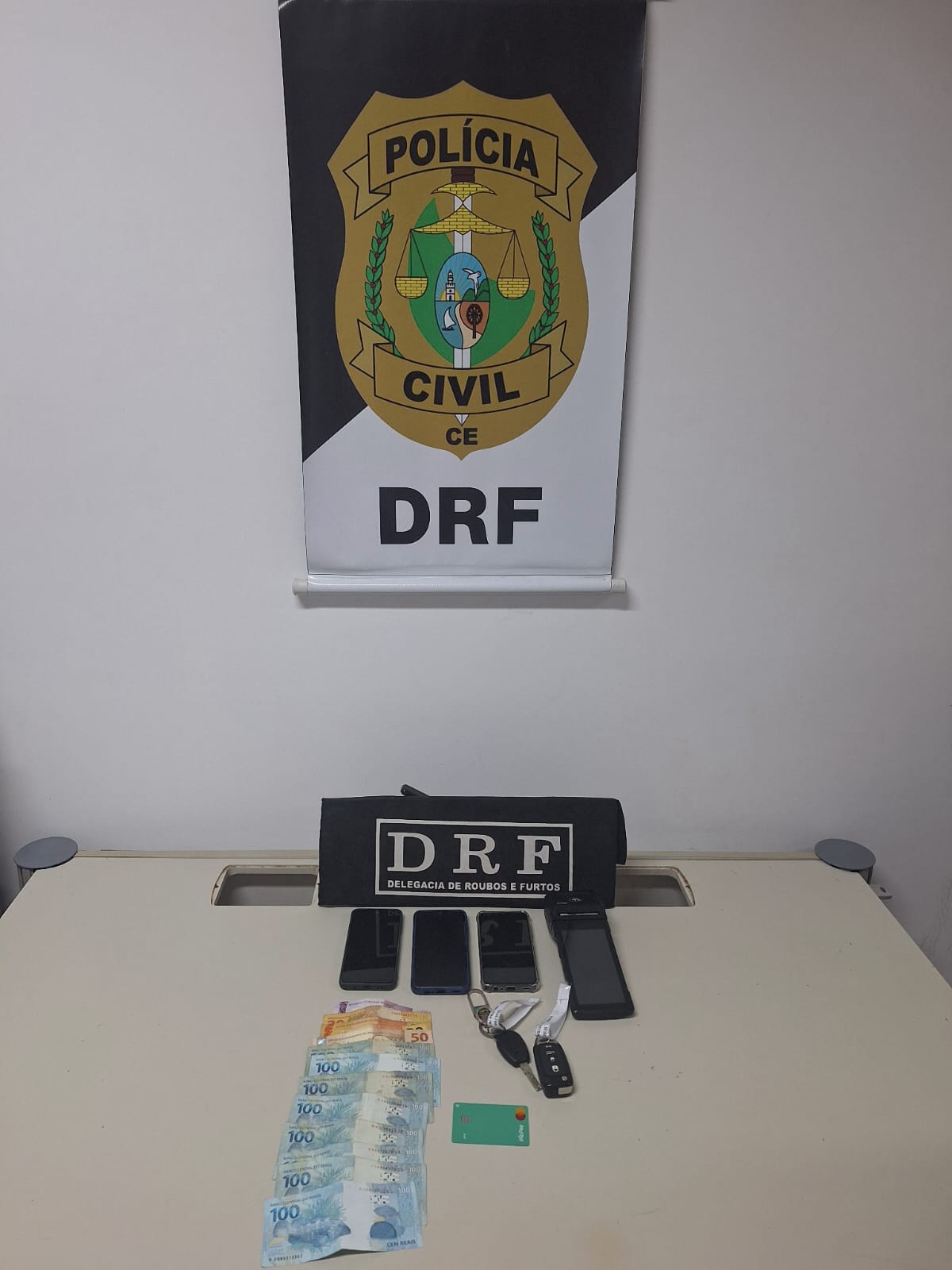 Durante ação conjunta, trio envolvido em golpes é preso em flagrante na Capital