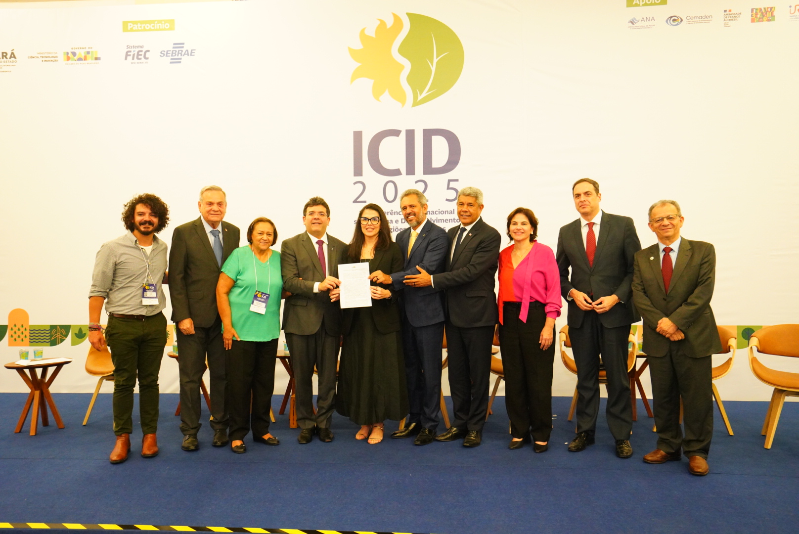 No Ceará, governadores do Nordeste apresentam plano de transformação ecológica e anunciam chamada pública bilionária para industrialização na região