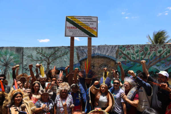 Ceará celebra demarcação física da terra indígena Tapeba, em Caucaia, nesta sexta (26)