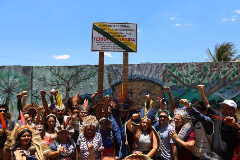 Ceará celebra demarcação física da terra indígena Tapeba, em Caucaia, nesta sexta (26)