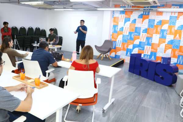 Laboratórios ÍRIS realiza palestra de introdução à Ciência de Dados