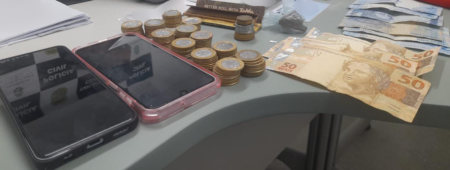 Ação conjunta resulta na prisão de mãe e filha por envolvimento com o tráfico de drogas em Cascavel