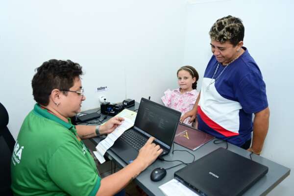 Caminhão do Cidadão leva serviços gratuitos a Fortaleza e ao interior esta semana
