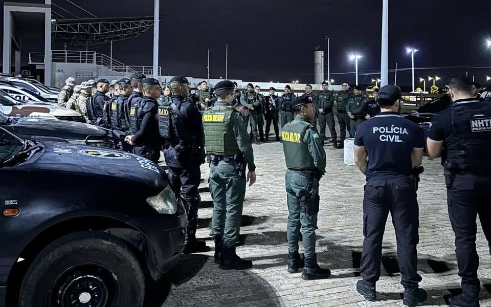 Operação AIS 19 cumpre 80 mandados de busca e apreensão e captura 16 pessoas no Ceará