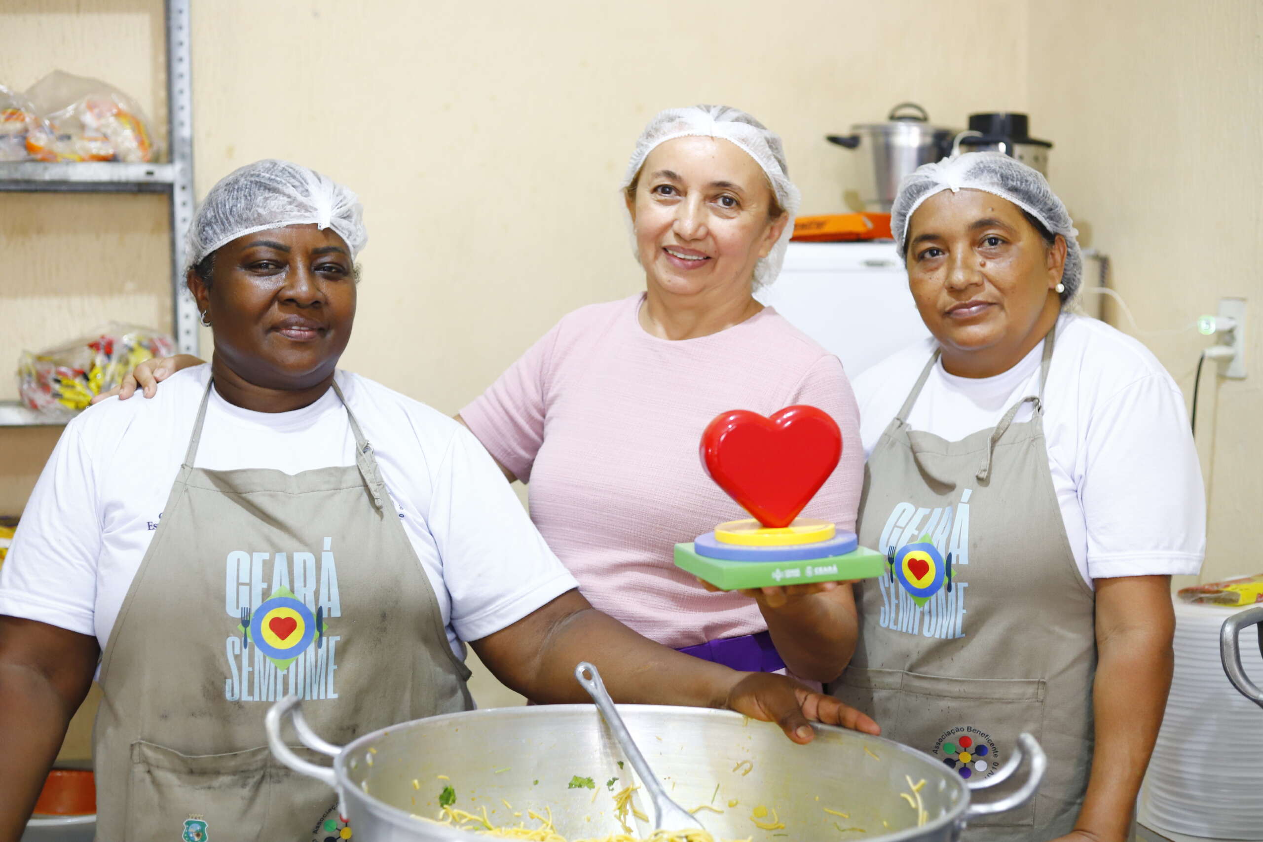 Ceará Sem Fome: sustentabilidade é ingrediente essencial na receita da cozinha transformadora no Bom Jardim