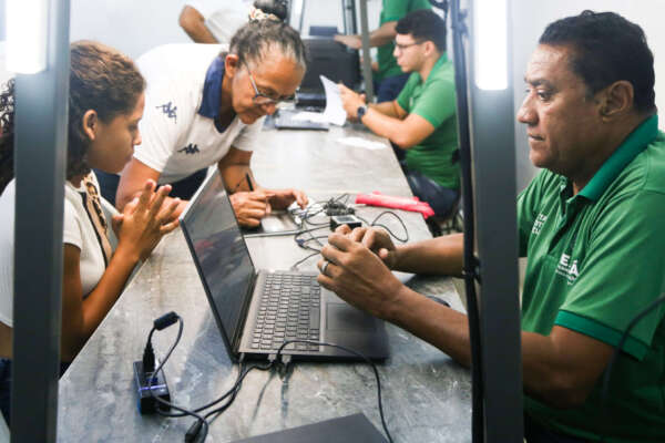 Caminhão do Cidadão segue com atendimentos em 14 bairros e seis municípios, na próxima semana
