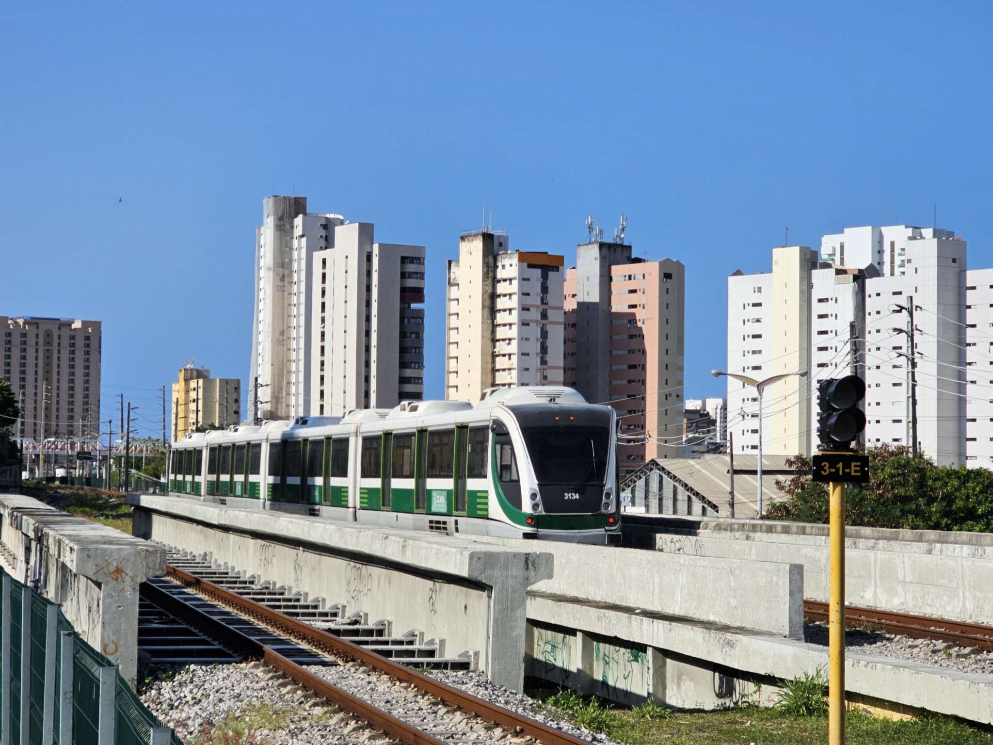 Metrô e VLTs terão operação especial no feriado do Dia da Consciência Negra
