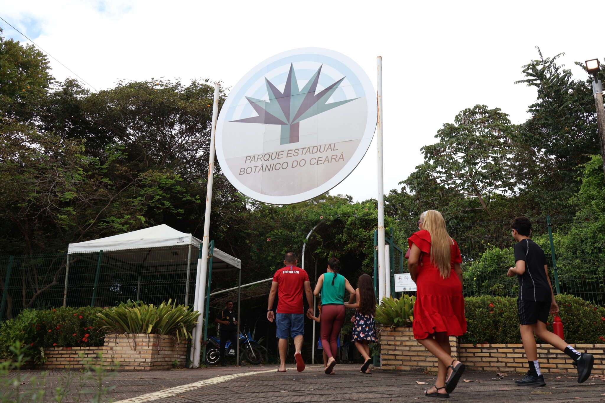 Natal no Parque Estadual Botânico do Ceará acontece neste domingo com oficinas, trilha e exposições