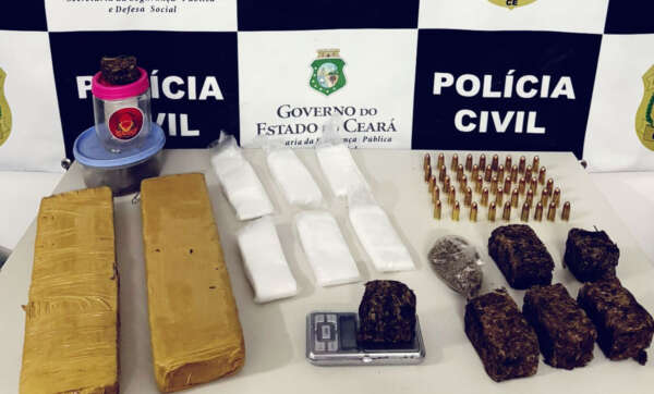 Dupla é presa pela PCCE com mais de 1 kg de drogas e munições em Juazeiro do Norte