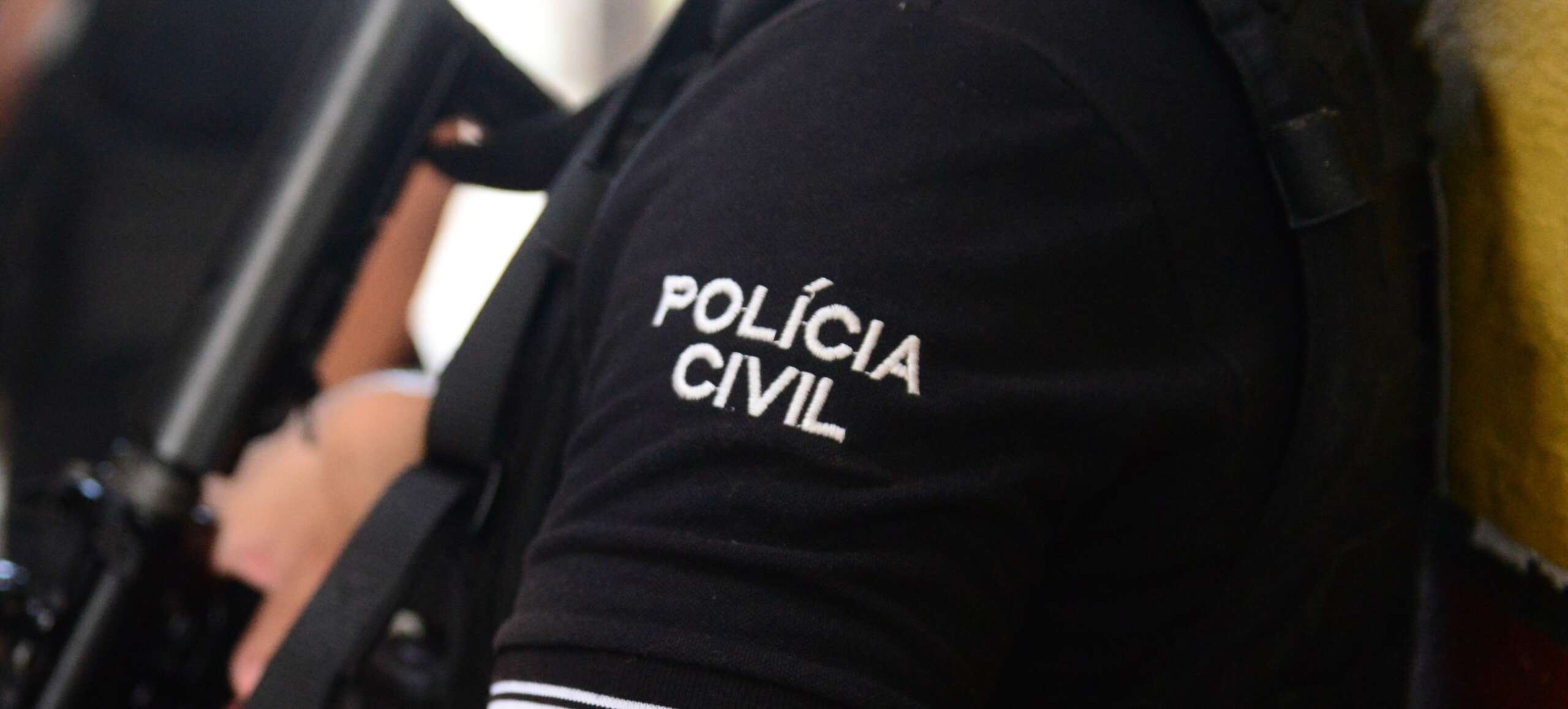 Polícia Civil captura homem suspeito de integrar grupo criminoso em Caucaia