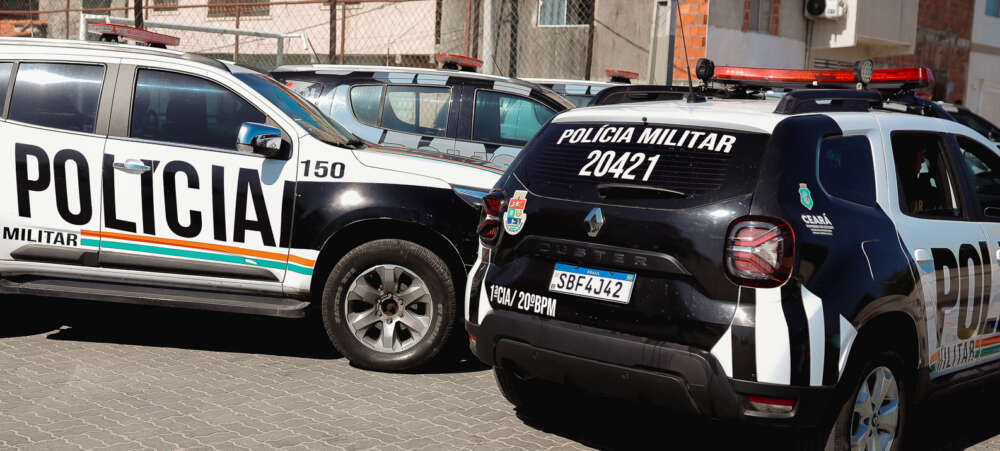 PMCE captura mulher suspeita de violência doméstica contra companheira na Capital