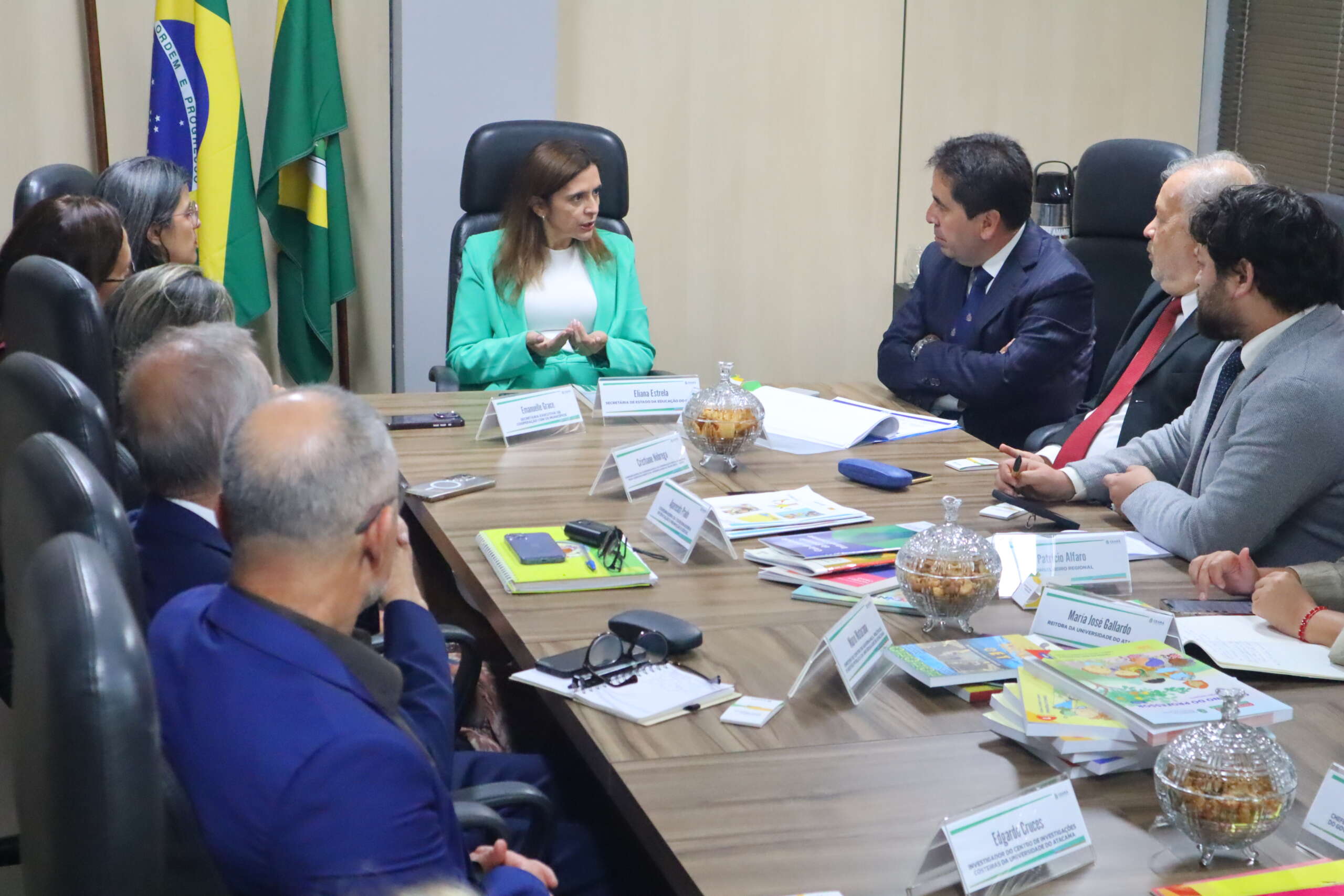 Comitiva chilena visita Seduc para conhecer políticas educacionais do Ceará