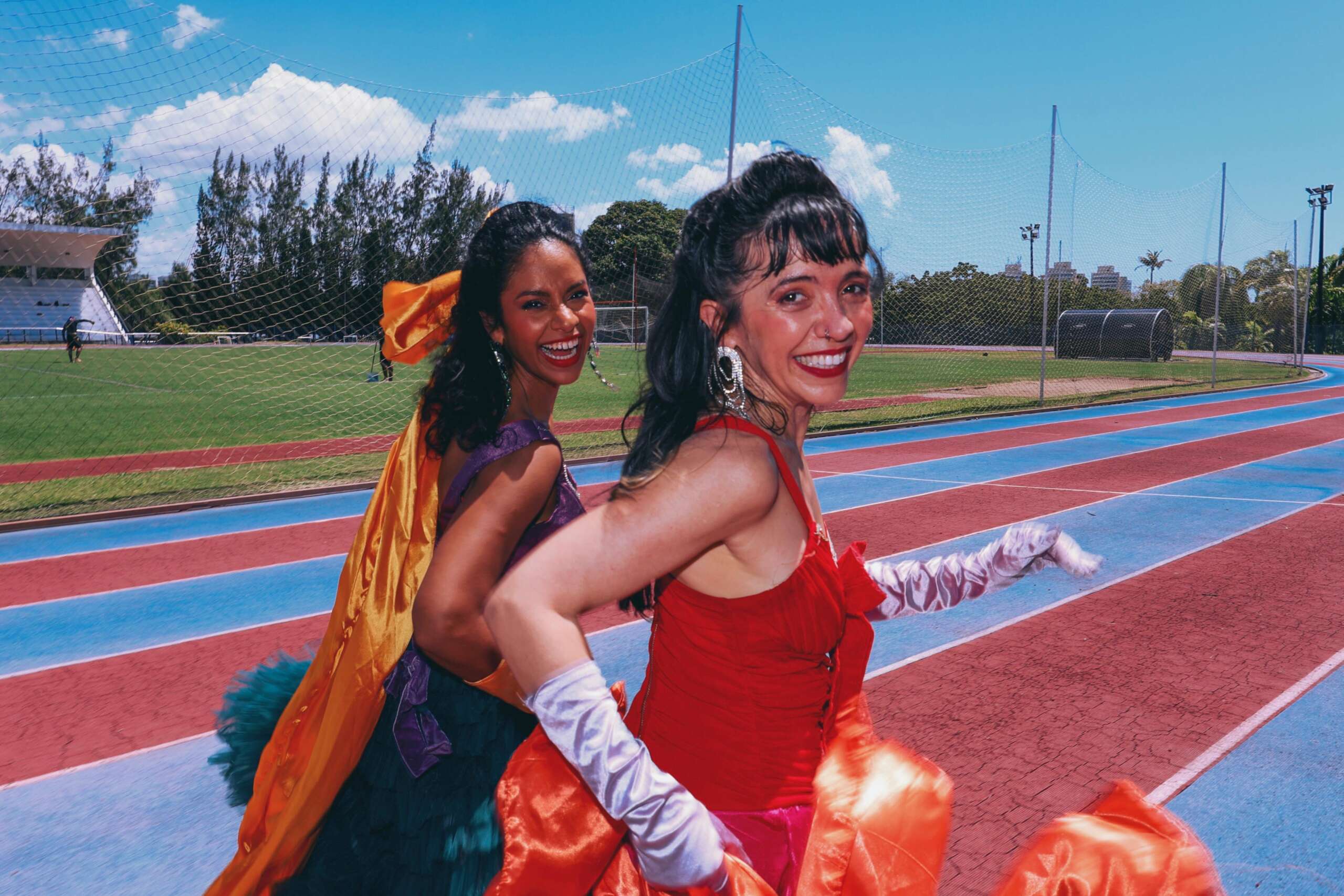 Teatro Carlos Câmara promove programação cultural com exposição, ações de cidadania, espetáculos e atividades para todas as idades