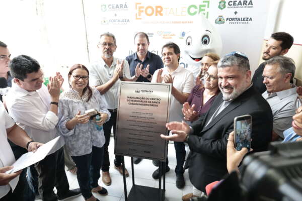Resultado de parceria entre Governo do Estado, Prefeitura de Fortaleza e Governo Federal, primeiro centro de hemodiálise municipal é inaugurado na Santa Casa