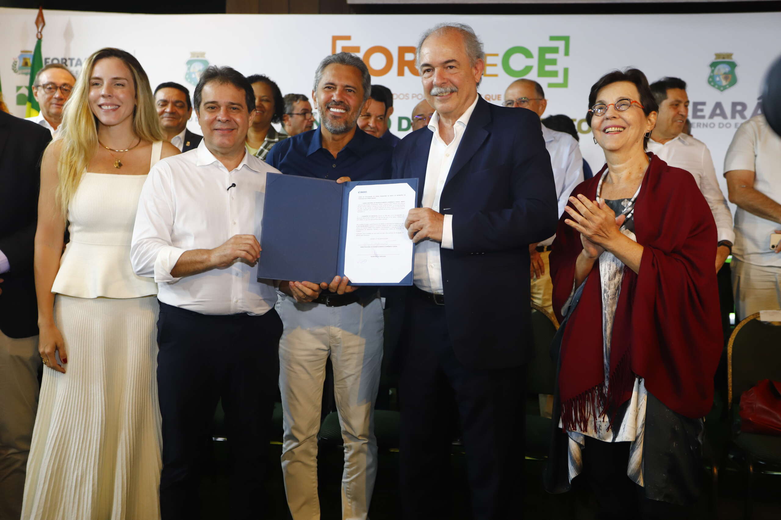 BNDES e Governo do Ceará anunciam R$ 1,1 bilhão para infraestrutura urbana, segurança hídrica e indústria de tecnologia