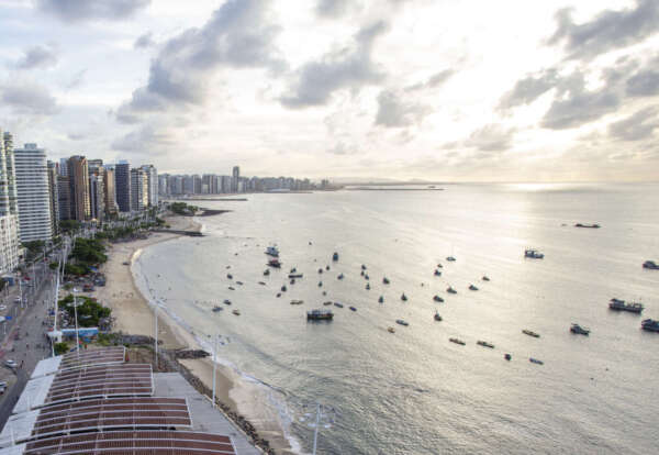 Vai à praia no Carnaval? Confira os trechos próprios para banho de mar em Fortaleza