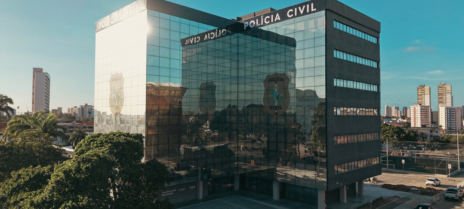 PCCE cumpre 12 mandados de prisão preventiva e 21 mandados de busca e apreensão em ofensiva contra grupos criminosos em Fortaleza