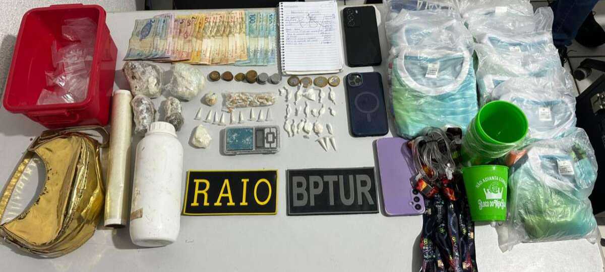 Casal suspeito de tráfico de drogas é preso pela PMCE com drogas em Icapuí