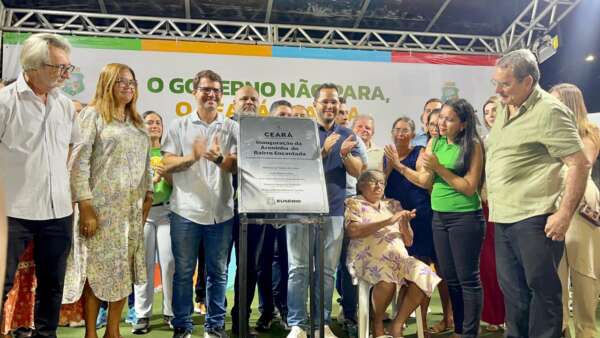 Eusébio recebe mais uma areninha do Governo do Ceará