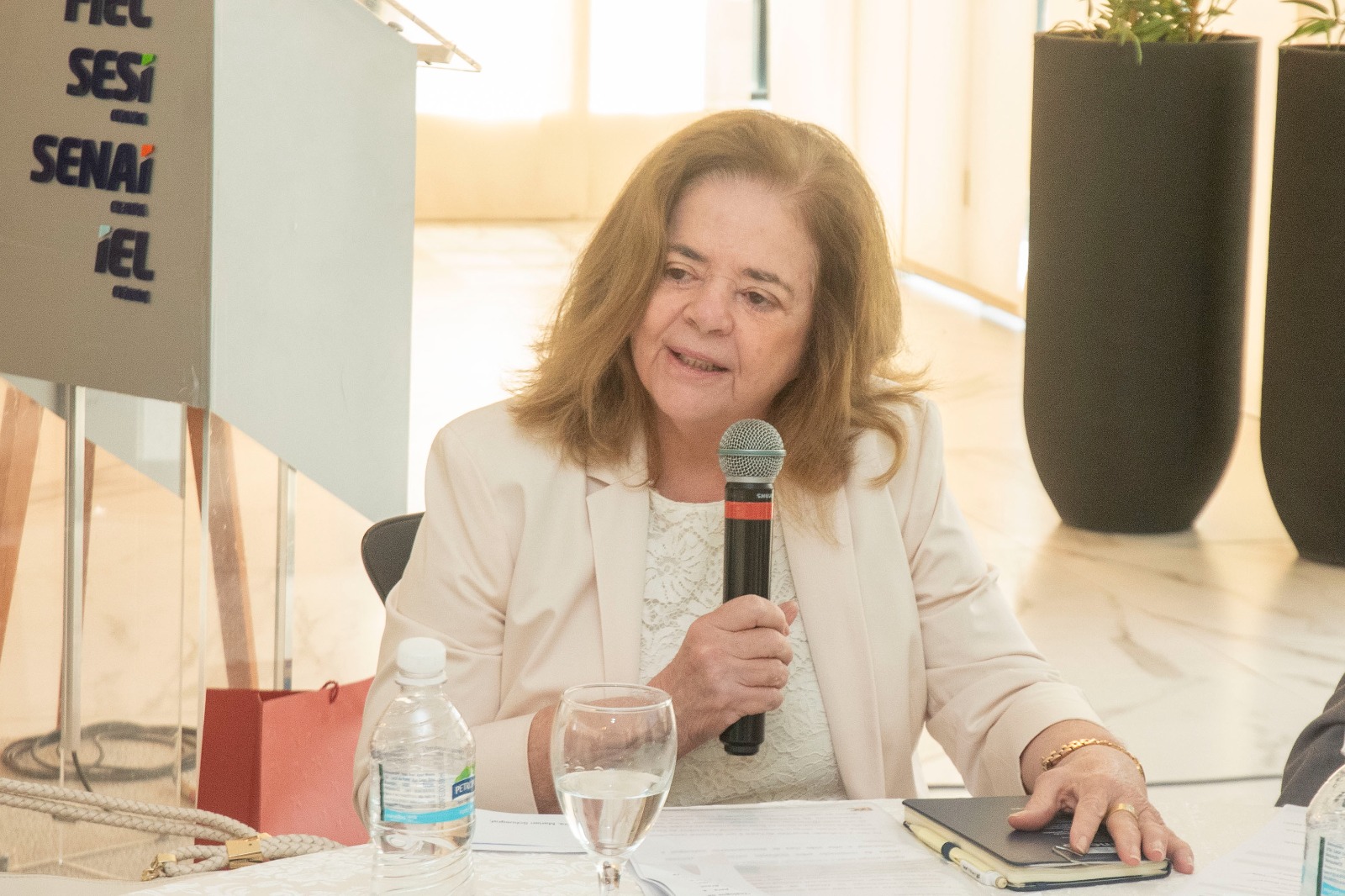 Governo do Ceará participa de evento na Fiec e reforça posicionamento como um território estratégico para investimentos internacionais