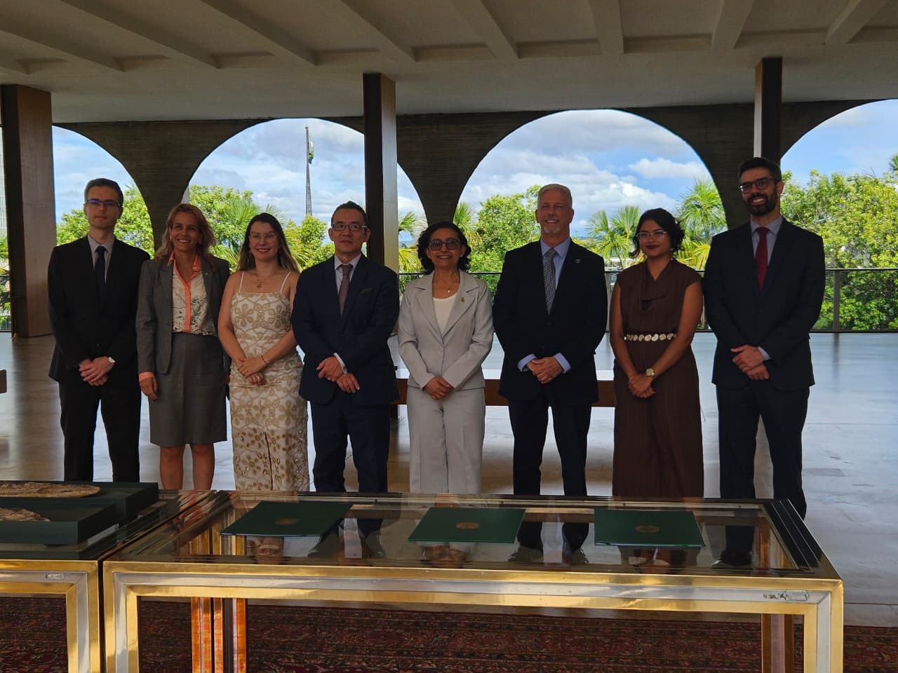 Cerimônia em Brasília restitui fósseis da Itália e Argentina para o Museu de Paleontologia da URCA