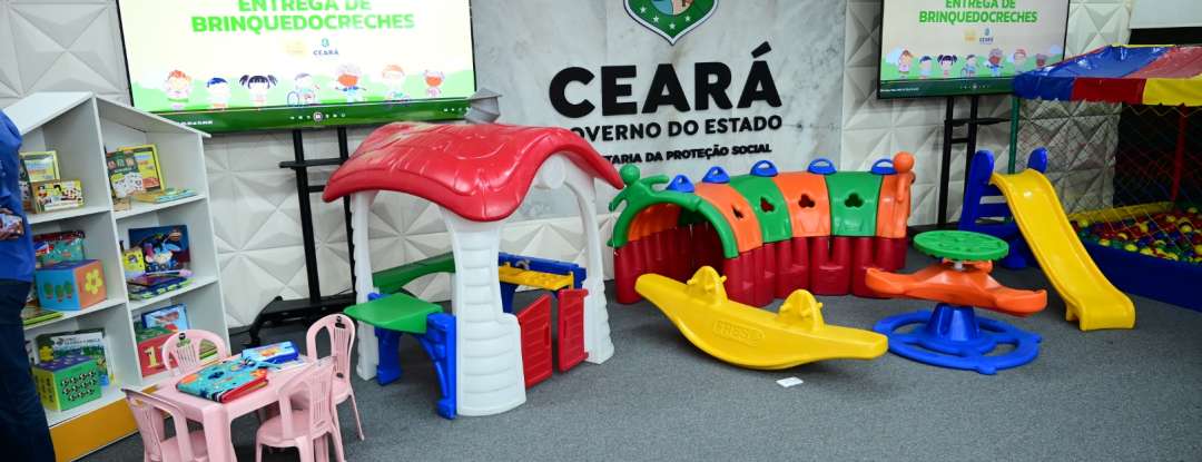 Governo do Ceará entrega 32 novas brinquedocreches e amplia para 285 o número de equipamentos no Estado