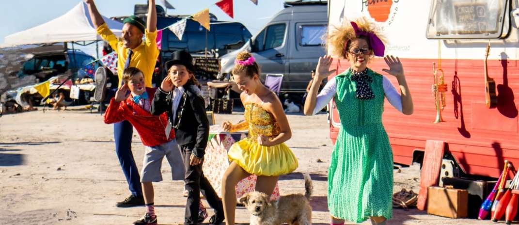 Teatro Carlos Câmara celebra o Dia do Teatro e do Circo com programação plural e gratuita