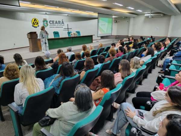 Detran-CE promove palestras e serviços alusivos ao Dia Internacional da Mulher
