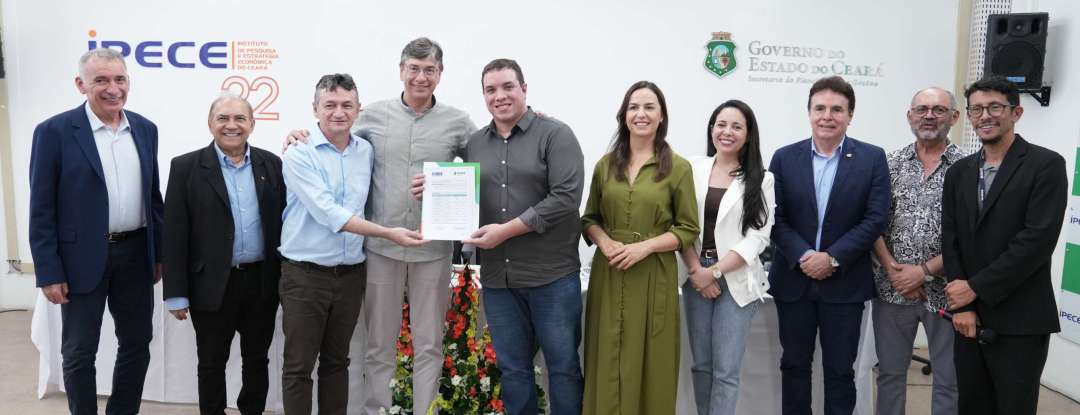 Seplag e IBGE firmam acordo de cooperação para aprimorar políticas públicas estaduais 