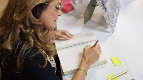 Março na Bece celebra a força das mulheres na literatura com cinco lançamentos de livros inéditos