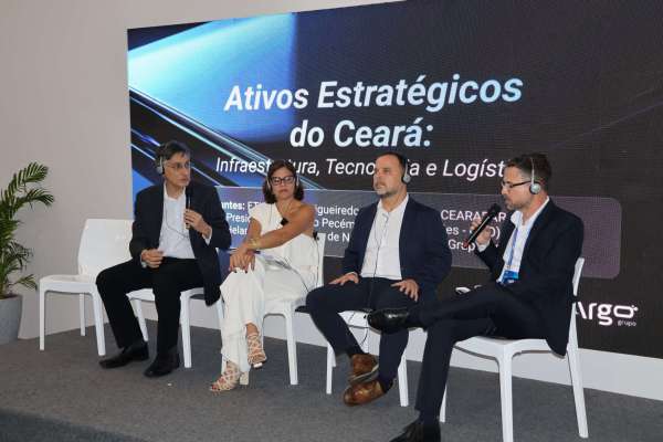 Etice debate na Feira da Indústria estratégias de desenvolvimento com CearáPar e ZPE do Pecém