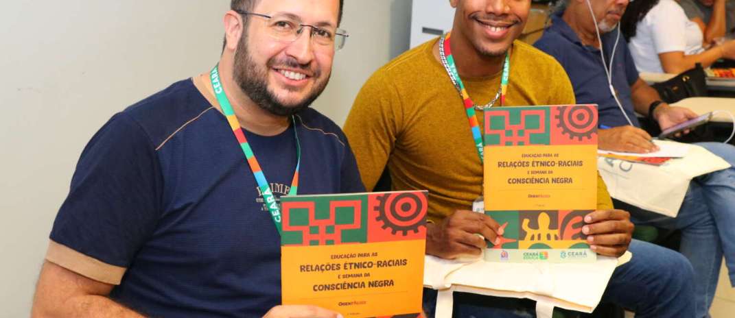Encontro debate ensino de história afro-brasileira e dos Povos Indígenas no currículo escolar