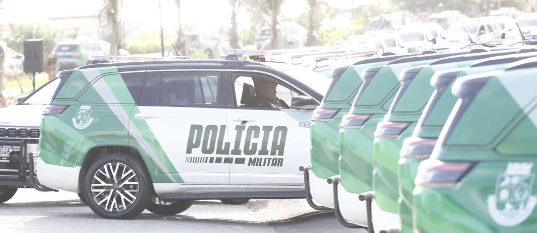 Polícia Militar do Ceará recebe mais 100 novas viaturas, incluindo 29 com blindagem