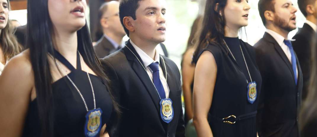 Novos 69 servidores tomam posse para ampliar atuação da Perícia Forense do Ceará