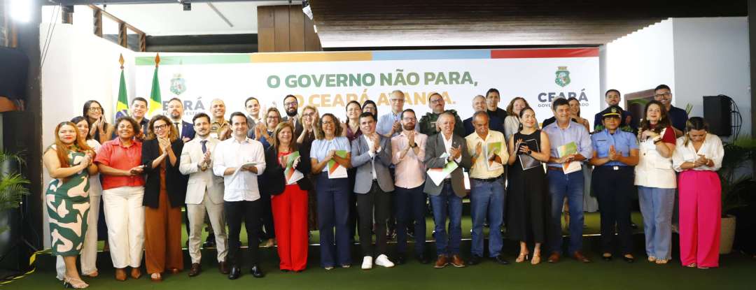 Governo do Ceará entrega Planos Municipais de Prevenção à Violência aos 10 municípios atendidos pelo PReVio