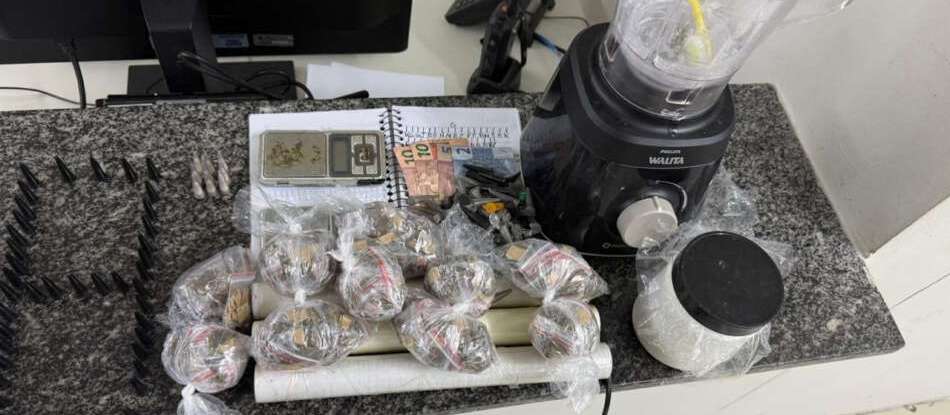 Adolescente com drogas é apreendido em flagrante pela Polícia Militar em Fortaleza