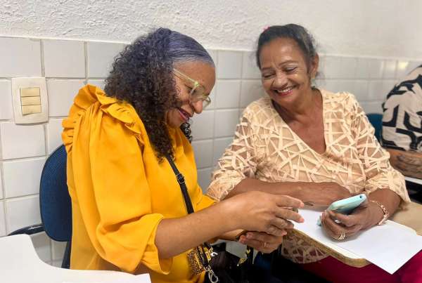 Sedih abre inscrições para curso de uso eficiente e seguro de smartphone voltado a pessoas idosas em Fortaleza