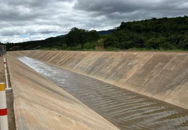Mais 15 km do Cinturão das Águas são liberados para receber água do São Francisco