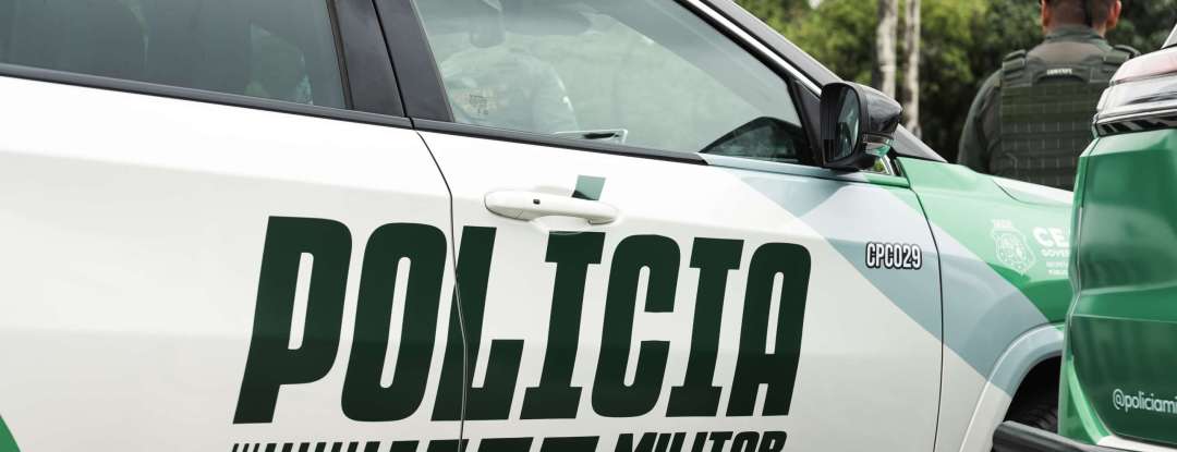 PMCE e FICCO prendem homem com mandado de prisão em aberto na Rodoviária de Icó