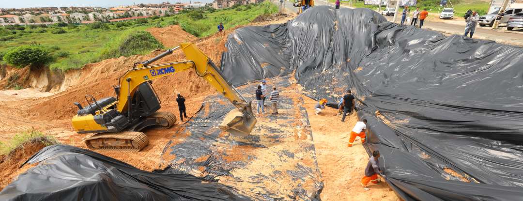Recuperação da CE-025, em Aquiraz, segue sob ação do Governo do Ceará