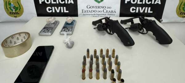 Após denúncias, homem é preso pela PCCE com armas, drogas e munições em Juazeiro do Norte