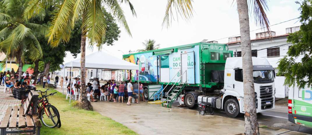 Caminhão do Cidadão percorre cinco municípios nesta semana