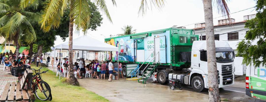 Caminhão do Cidadão percorre cinco municípios nesta semana