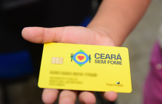 Governo do Ceará inclui mais de 16 mil novas famílias no Cartão Ceará Sem Fome 2026