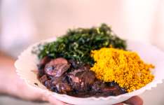 Feijoada de São Jorge do Ajeum de Oyá celebra cultura afro-brasileira no Mercado Alimenta CE neste sábado (25)